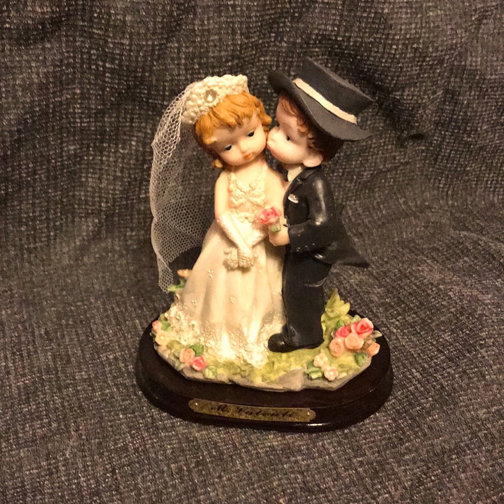 💖Marriage bibelot